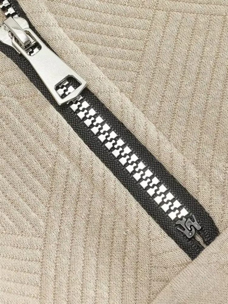 Henley - Pull zippé col montant Essential - Aurélie Paris